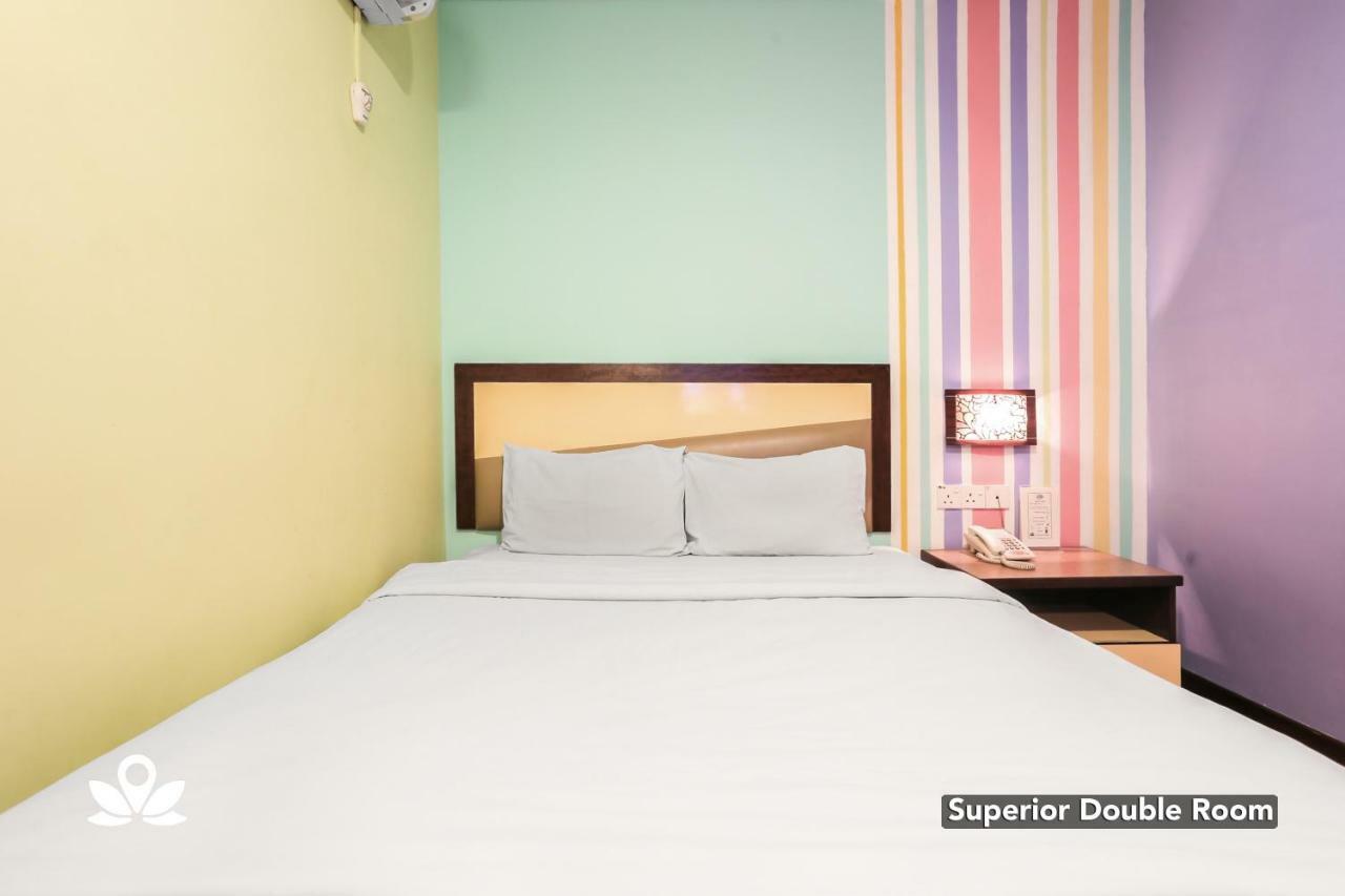 Hotel Weilia Malacca Екстериор снимка