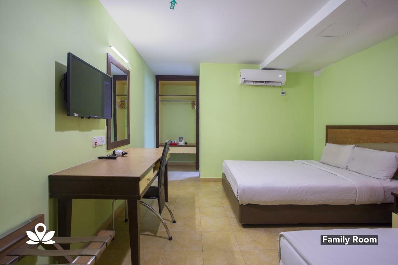Hotel Weilia Malacca Екстериор снимка